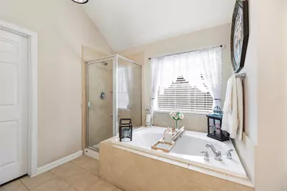 12323 E Elizabeth Shore Loop, Cypress, TX 77433 - Photo 24