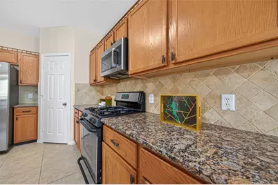 16315 Woma Court, Sugar Land, TX 77498 - Photo 10
