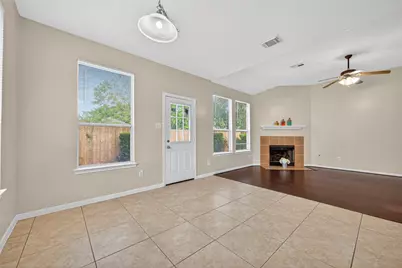 16315 Woma Court, Sugar Land, TX 77498 - Photo 12
