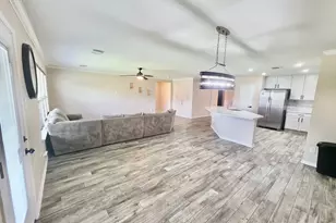 3145 Morgan Meadow Ln, Pearland, TX 77584 - Photo 6