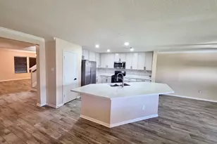 3145 Morgan Meadow Ln, Pearland, TX 77584 - Photo 4