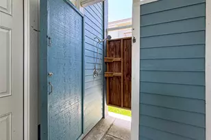 22902 Verano Dr, Galveston, TX 77554 - Photo 24