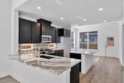 19340 Poppy Village Circle, Magnolia, TX 77355 - Photo 4