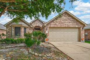 11719 Bollinger Park Ct, Houston, TX 77047 - Photo 2