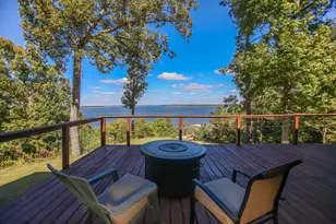 169 Cheyenne, Zavalla, TX 75980 - Photo 32