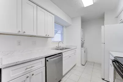 12615 Brookglade Circle #201, Houston, TX 77099 - Photo 12