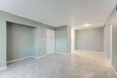 12615 Brookglade Circle #201, Houston, TX 77099 - Photo 8