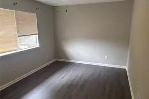5650 Birchmont Dr, Houston, TX 77091 - Photo 4