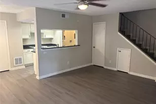 5650 Birchmont Dr, Houston, TX 77091 - Photo 2