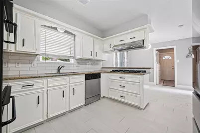 2227 Pine River Drive, Houston, TX 77339 - Photo 8