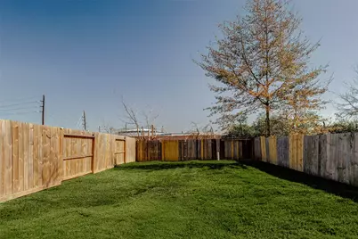 4834 Hollow Hook Road #A, Houston, TX 77041 - Photo 26