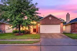 11630 Forest Wind Ln, Houston, TX 77066 - Photo 1