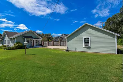 210 W Calhoun Street, El Campo, TX 77437 - Photo 30