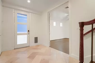 4024 Woodshire Village Estate, Houston, TX 77025 - Photo 6