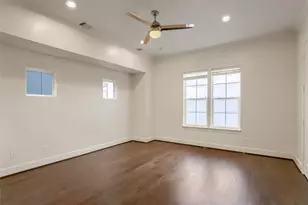 4024 Woodshire Village Estate, Houston, TX 77025 - Photo 18