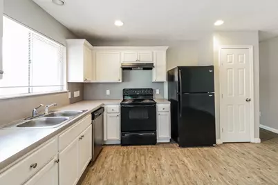 4427 Ravine Drive, Friendswood, TX 77546 - Photo 6