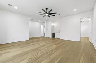 204 Milwaukee St, Houston, TX 77009 - Photo 22