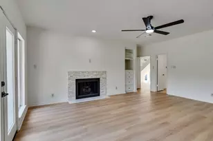 26 Cherry Hill Dr, Conroe, TX 77304 - Photo 18