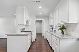 5106 De Lange Ln, Houston, TX 77092 - Photo 6