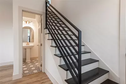 8031 Round Rock Drive, Houston, TX 77049 - Photo 24