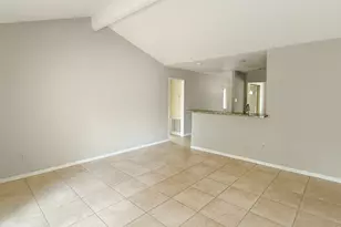 5807 Silver Frst Dr, Houston, TX 77092 - Photo 10