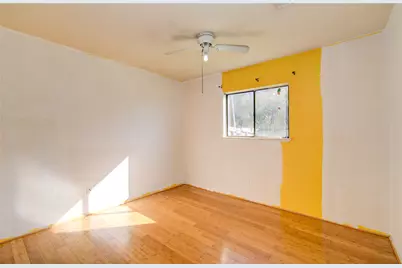 8014 Streamside Drive, Houston, TX 77088 - Photo 26