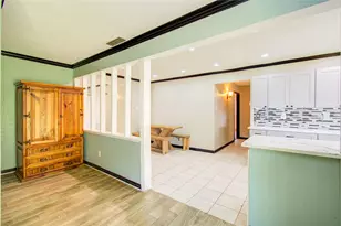 8014 Streamside Dr, Houston, TX 77088 - Photo 12