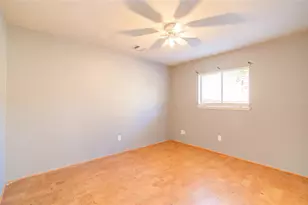 8014 Streamside Dr, Houston, TX 77088 - Photo 28