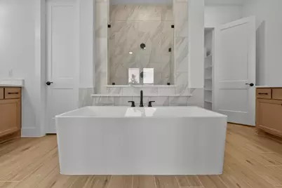 12226 Denham Drive, Mont Belvieu, TX 77523 - Photo 18