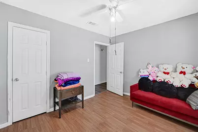 10526 Palestine Street, Jacinto City, TX 77029 - Photo 10