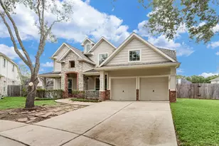 10410 Five Oaks Ct, Missouri City, TX 77459 - Photo 2