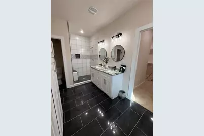 219 S 7th Street, Beasley, TX 77417 - Photo 10