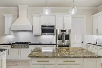 4511 Creek Point Lane, Missouri City, TX 77459 - Photo 14