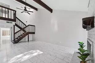 8046 Ellinger Ln, Houston, TX 77040 - Photo 2