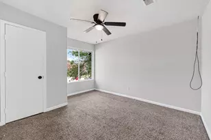 8046 Ellinger Ln, Houston, TX 77040 - Photo 22