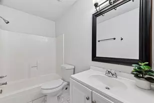 8046 Ellinger Ln, Houston, TX 77040 - Photo 28