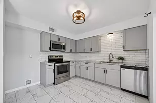 8046 Ellinger Ln, Houston, TX 77040 - Photo 10