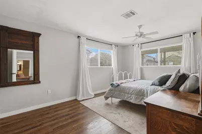 221 Oak Road, Clear Lake Shores, TX 77565 - Photo 8