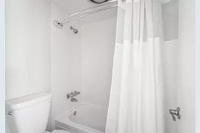 5000 Glenmont Drive, Houston, TX 77081 - Photo 22
