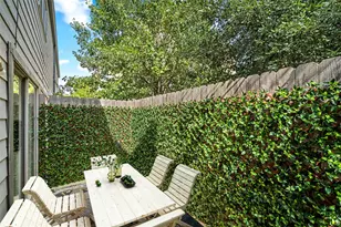 5000 Glenmont Dr, Houston, TX 77081 - Photo 14