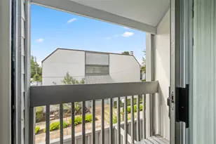 5000 Glenmont Dr, Houston, TX 77081 - Photo 26