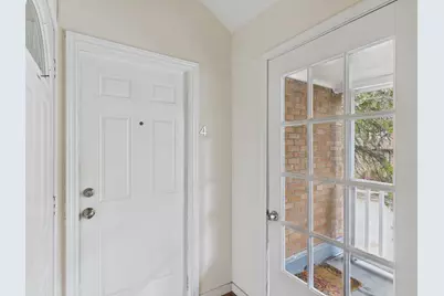 5110 Academy Street #4, Houston, TX 77005 - Photo 2