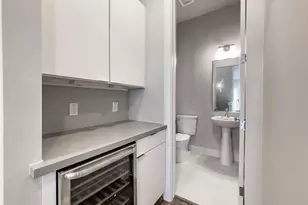 1276 N Post Oak Rd, Houston, TX 77055 - Photo 10