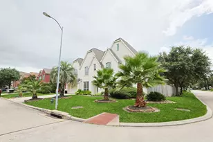 6423 Oakmont Creek Dr, Spring, TX 77379 - Photo 2