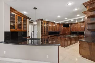 6423 Oakmont Creek Dr, Spring, TX 77379 - Photo 16
