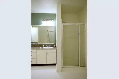 1711 Old Spanish Trail #104, Houston, TX 77054 - Photo 18