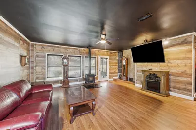 143 Machemehl Drive, Bellville, TX 77418 - Photo 16