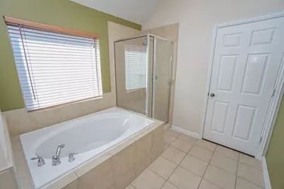 7102 Thistlewood Park Court, Katy, TX 77494 - Photo 18