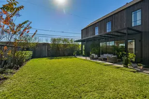 419 W 30th St, Houston, TX 77018 - Photo 42