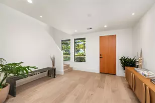 419 W 30th St, Houston, TX 77018 - Photo 6